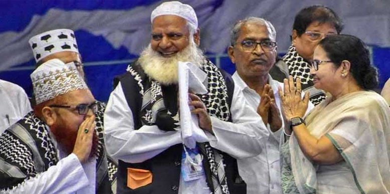 পশ্চিমবঙ্গে মুয়াজ্জিন ও পুরোহিতদের মাসিক ভাতা বৃদ্ধি